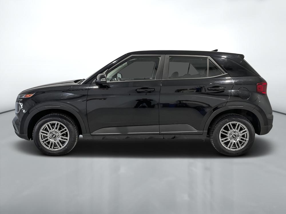 Hyundai Venue Essential 2021 d&rsquo;occasion à vendre - 4