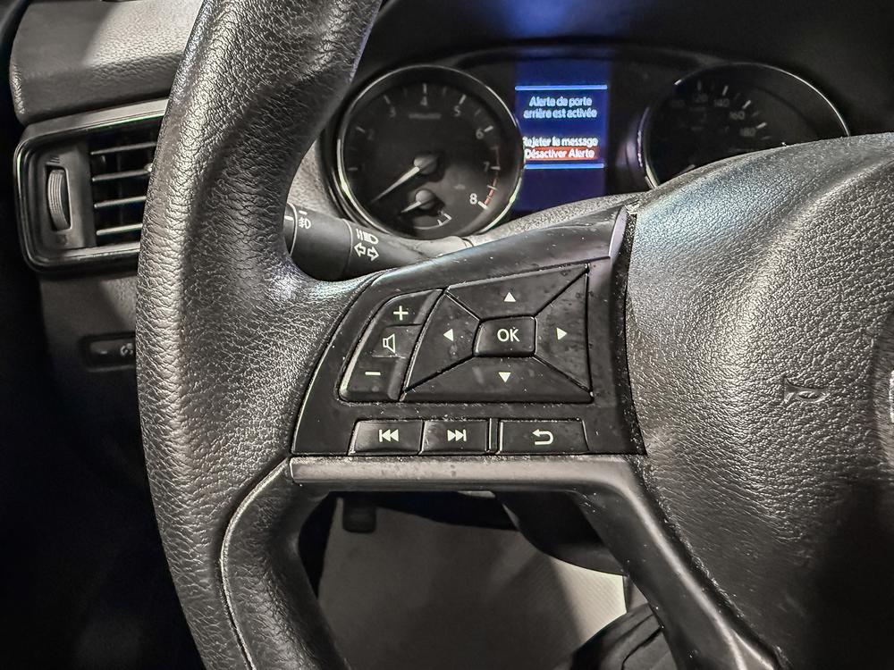 Nissan Rogue sv 2019 d&rsquo;occasion à vendre - 19