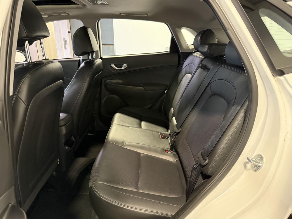 Hyundai Kona Preferred W/sun & leather package 2023 d&rsquo;occasion à vendre - 30