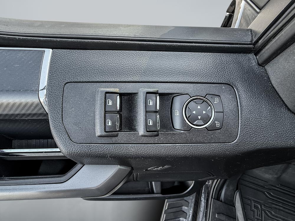 Ford F-150 SUPERCREM XLT 2020 d&rsquo;occasion à vendre - 14