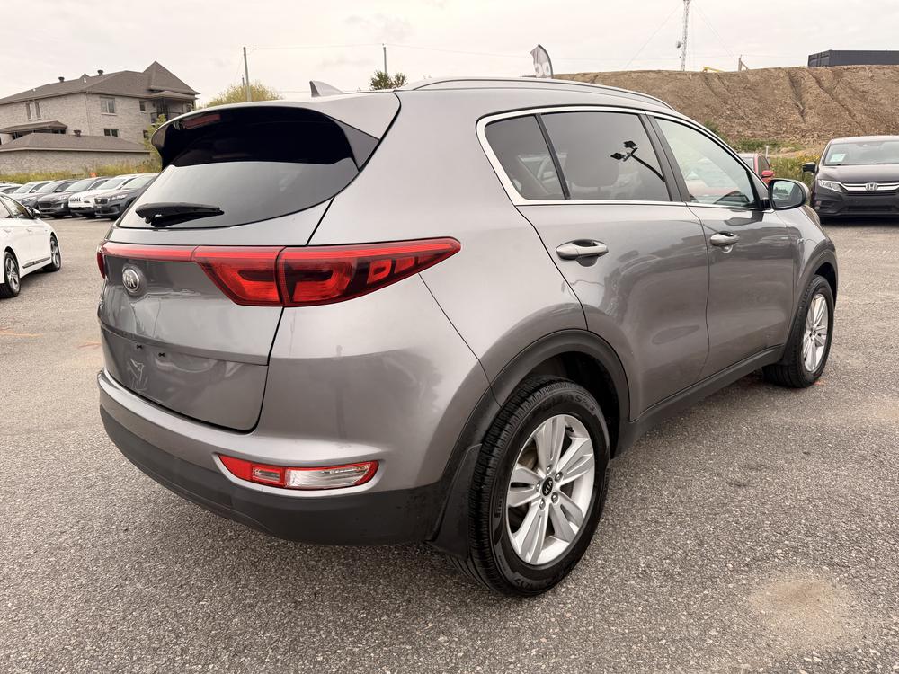 Kia Sportage LX AWD 2017 d&rsquo;occasion à vendre - 8