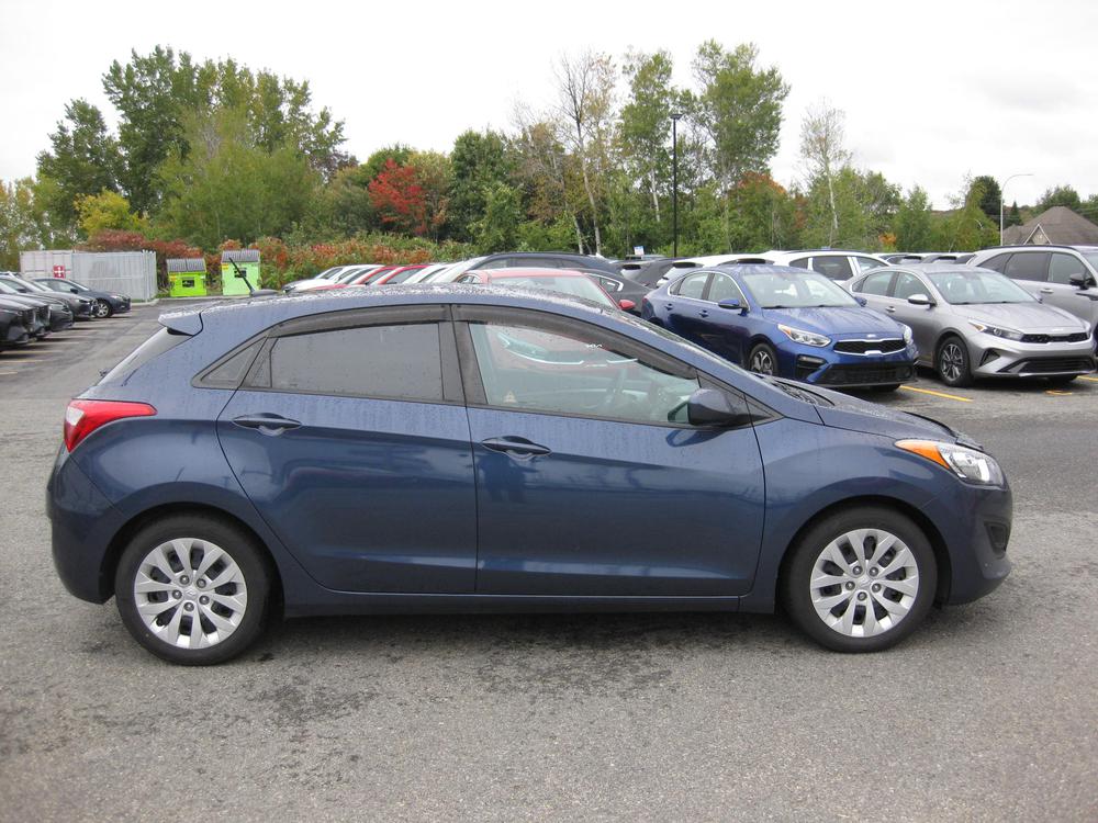 Hyundai Elantra GT GL 2017 d&rsquo;occasion à vendre - 7