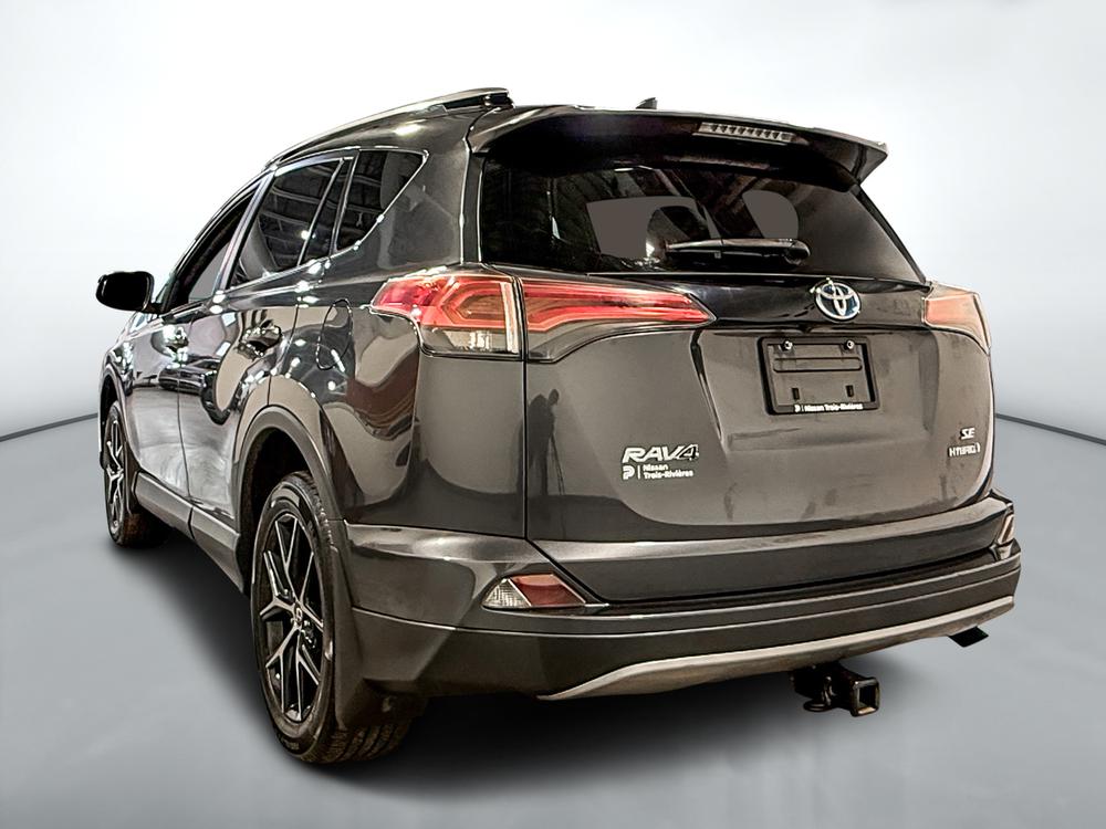 Toyota RAV4 hybride SE 2017 d&rsquo;occasion à vendre - 6
