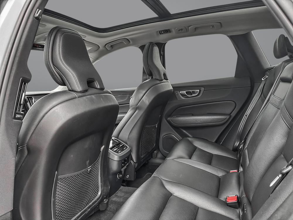 Volvo XC60 T6 MOMENTUM AWD 2019 d&rsquo;occasion à vendre - 12