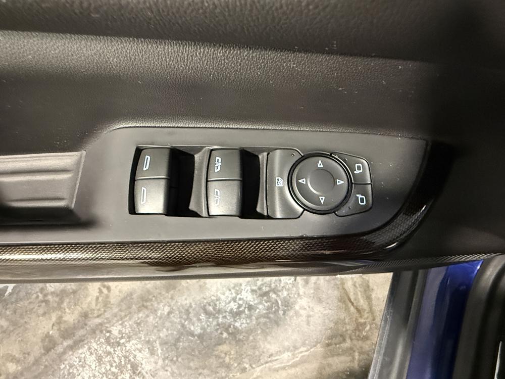 GMC Acadia AT4 2023 d&rsquo;occasion à vendre - 16