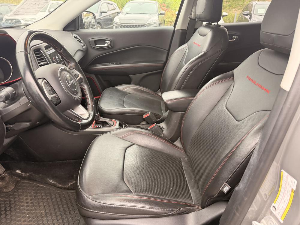 Jeep Compass 2020 Gris usage à vendre Jeep Compass 2020 Gris usage à vendre