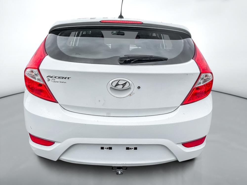 Hyundai Accent L 2017 à vendre à Trois-Rivières - 7