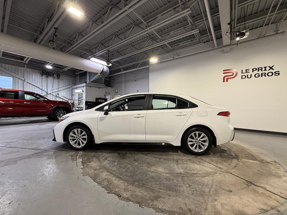 Toyota Corolla SE 2023 d&rsquo;occasion à vendre - 7