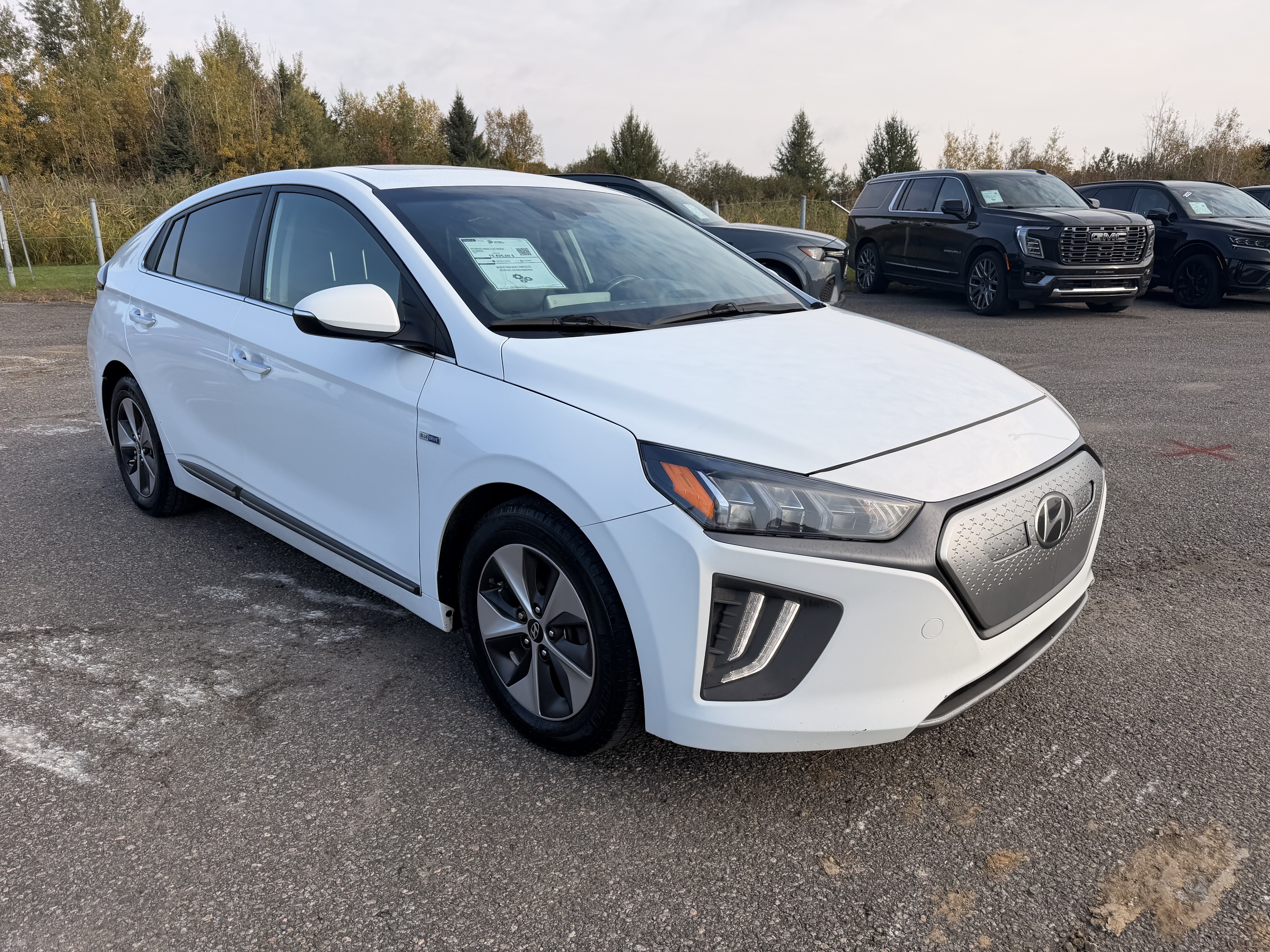 White 2020 Hyundai Ioniq Electric Hatchback Automatic