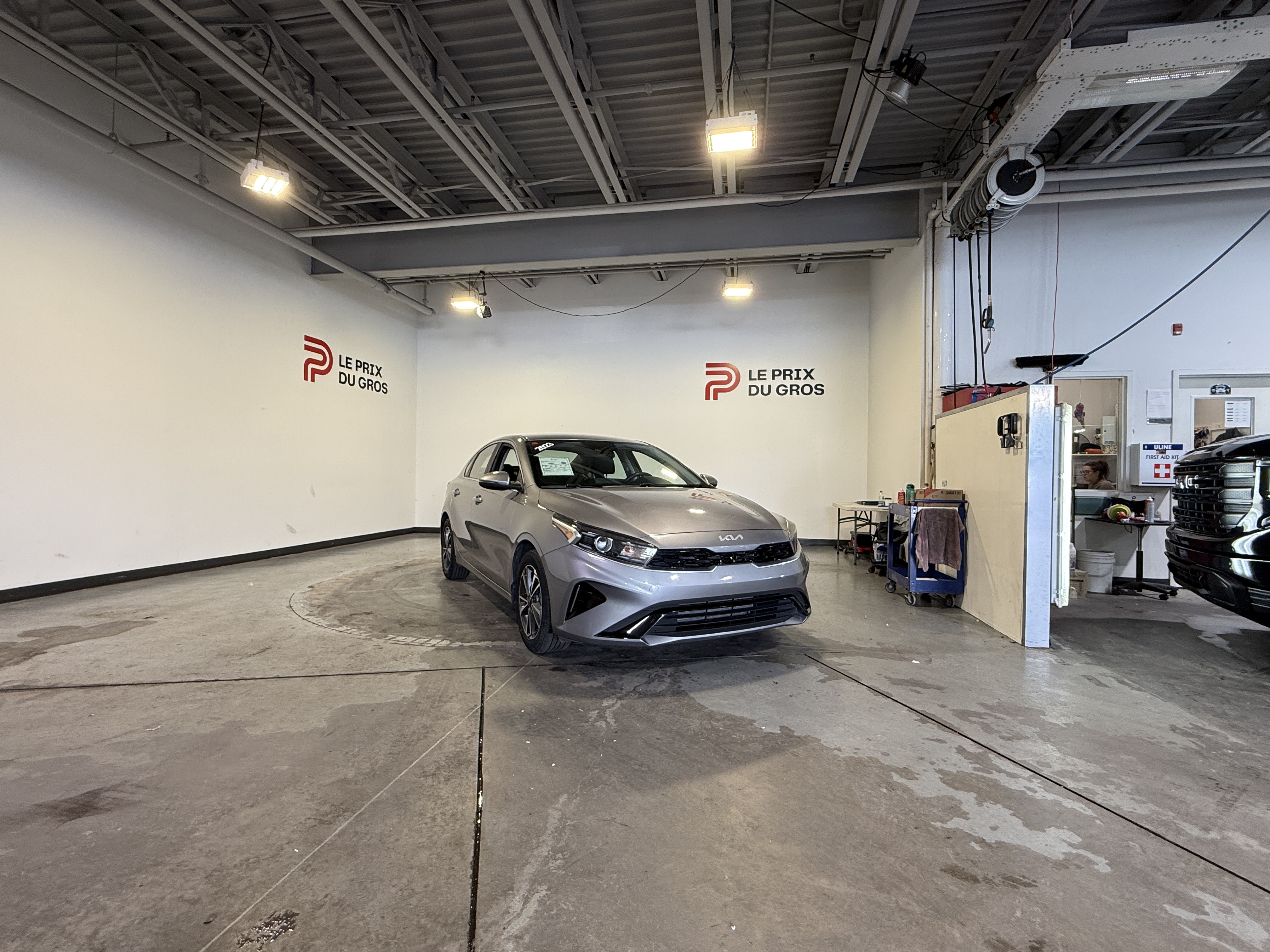 Black 2023 Kia Forte Sedan Automatic