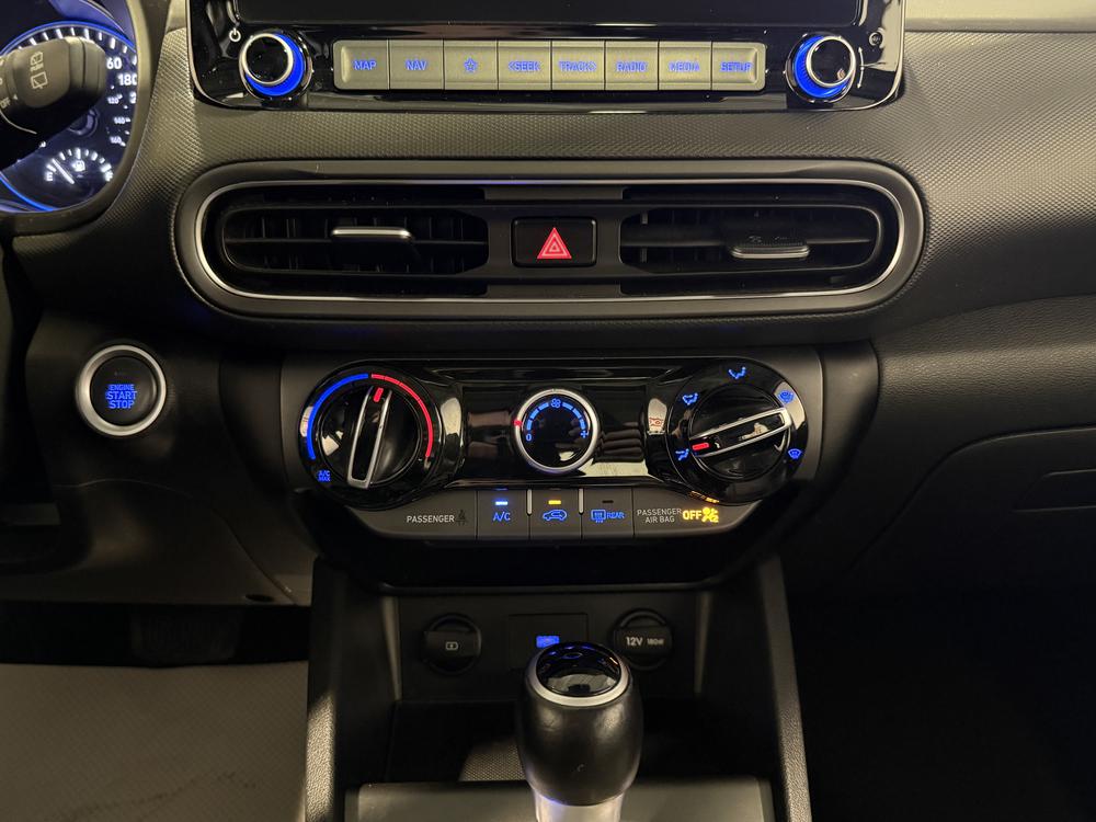 Hyundai Kona Preferred W/sun & leather package 2023 d&rsquo;occasion à vendre - 28