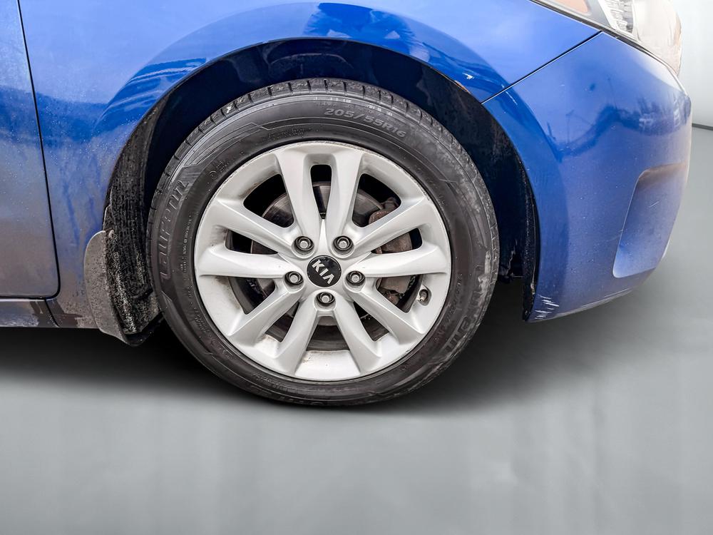 Kia Forte EX 2017 à vendre à Trois-Rivières - 12