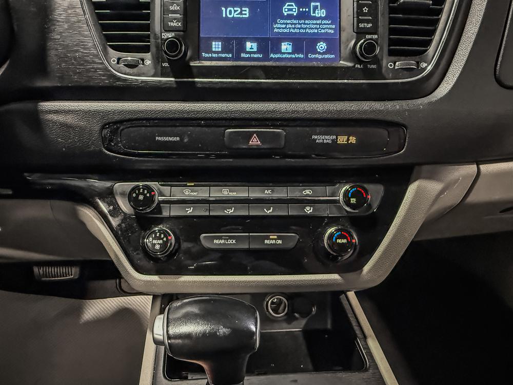 Kia Sedona LX 2019 d&rsquo;occasion à vendre - 27