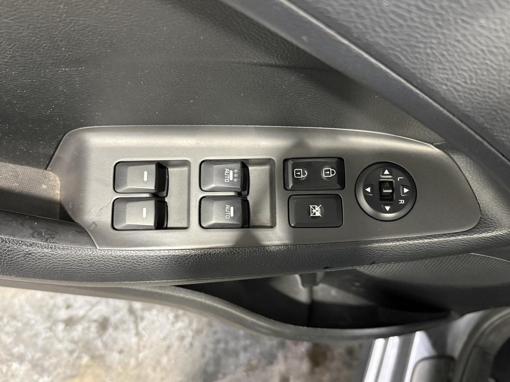 Kia Forte LX 2018 d&rsquo;occasion à vendre - 14