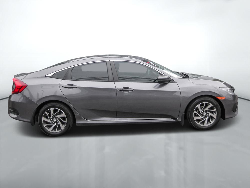 Honda Civic Sedan 2018 Gris usage à vendre Honda Civic Sedan 2018 Gris usage à vendre