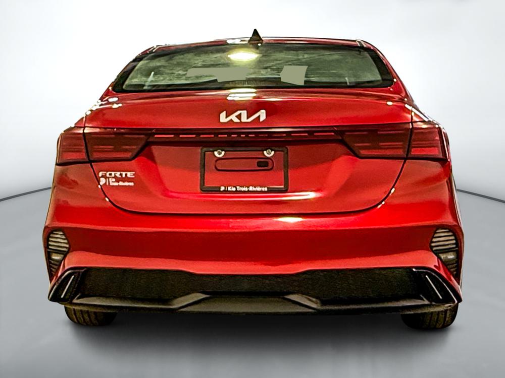 Kia Forte EX+ 2022 d&rsquo;occasion à vendre - 4