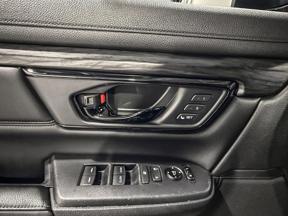 Honda CR-V TOURING 2020 d&rsquo;occasion à vendre - 17