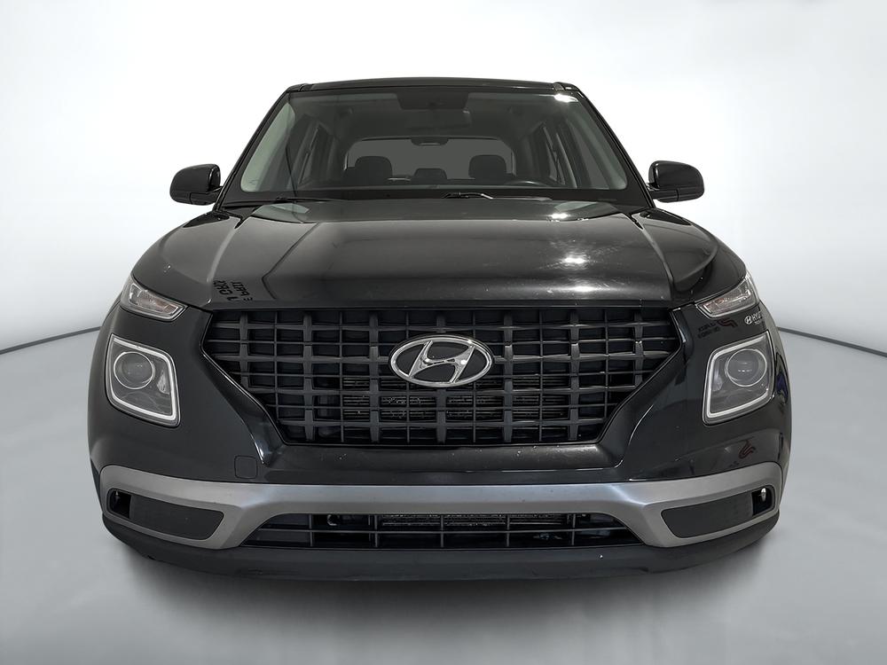 Hyundai Venue Essential 2021 d&rsquo;occasion à vendre - 2