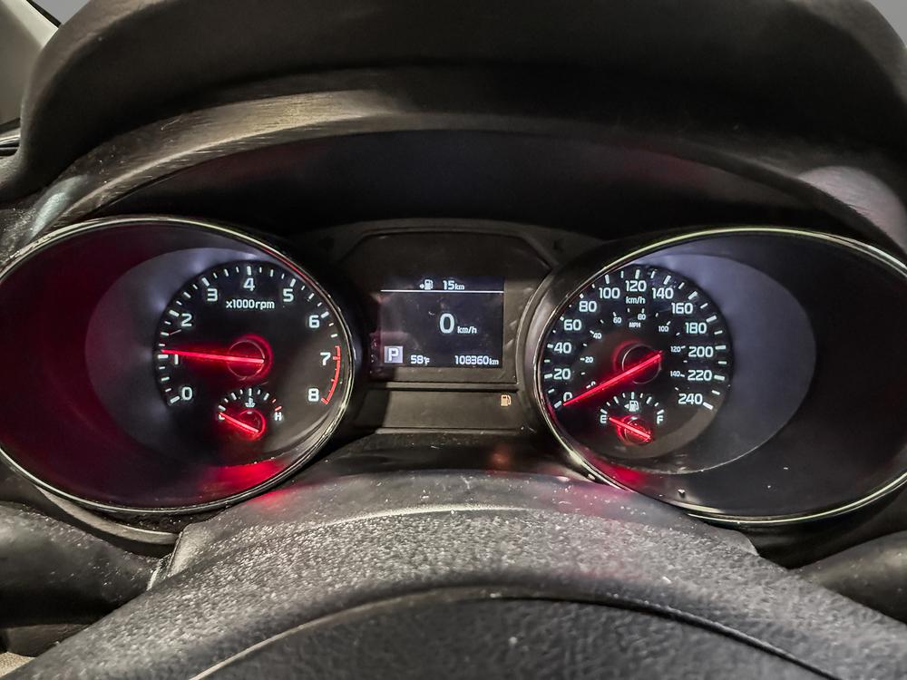 Kia Sedona LX 2019 d&rsquo;occasion à vendre - 23