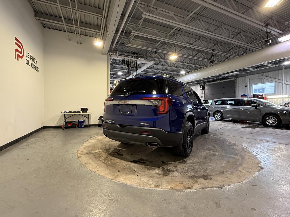 GMC Acadia AT4 2023 d&rsquo;occasion à vendre - 3