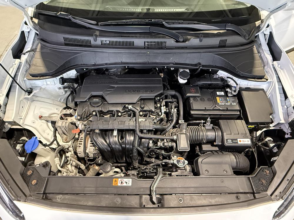 Hyundai Kona Preferred W/sun & leather package 2023 d&rsquo;occasion à vendre - 32