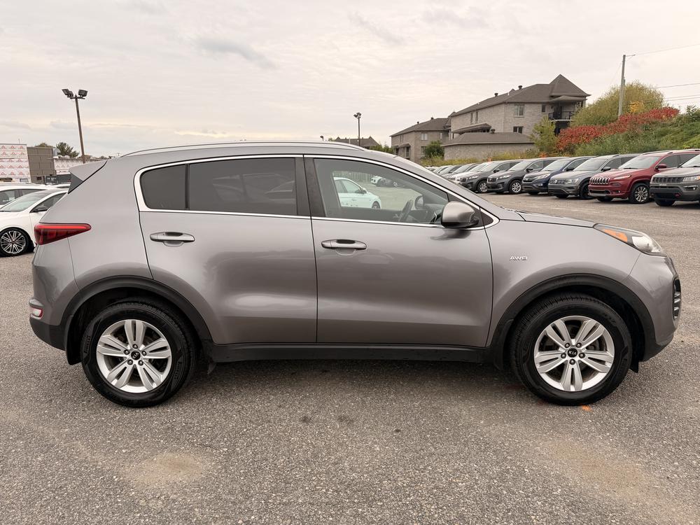 Kia Sportage LX AWD 2017 d&rsquo;occasion à vendre - 9