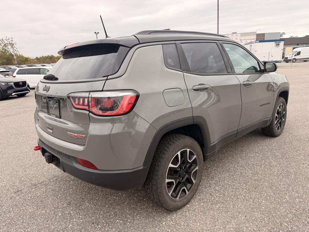 Jeep Compass 2020 Gris usage à vendre Jeep Compass 2020 Gris usage à vendre