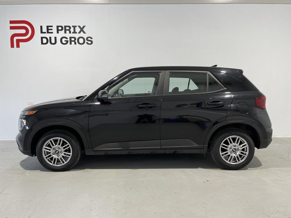 Hyundai Venue Essential 2021 d&rsquo;occasion à vendre - 4