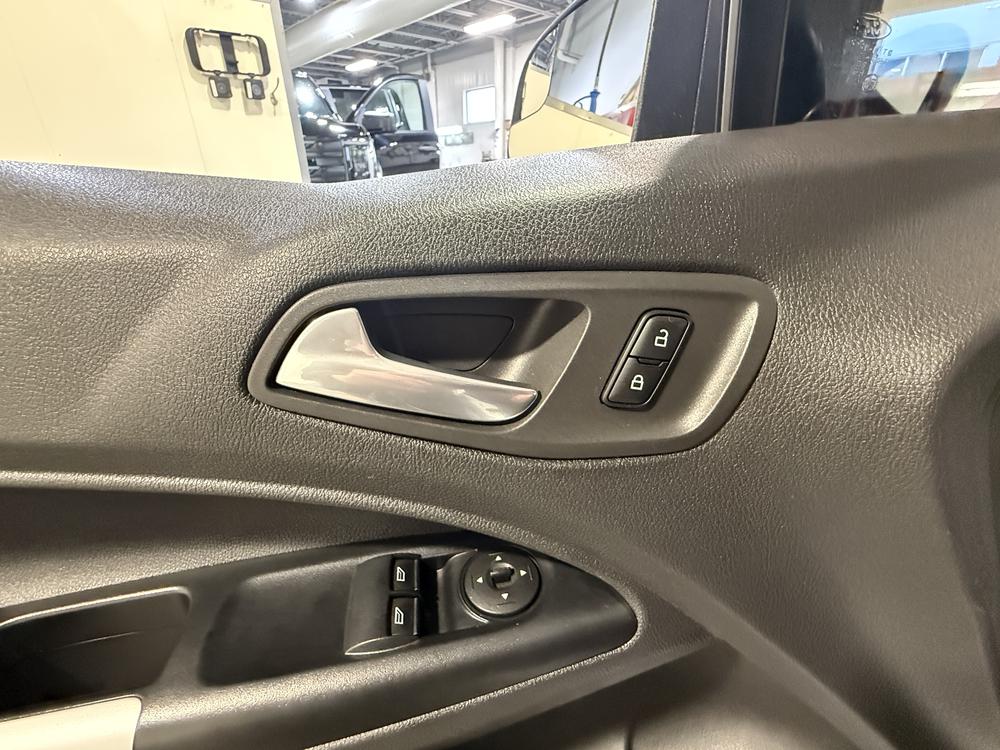 Ford Fourgon Transit Connect XLT Cargo van LWB 2018 d&rsquo;occasion à vendre - 16