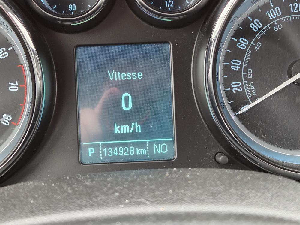 Buick Verano base 2015 d&rsquo;occasion à vendre - 17