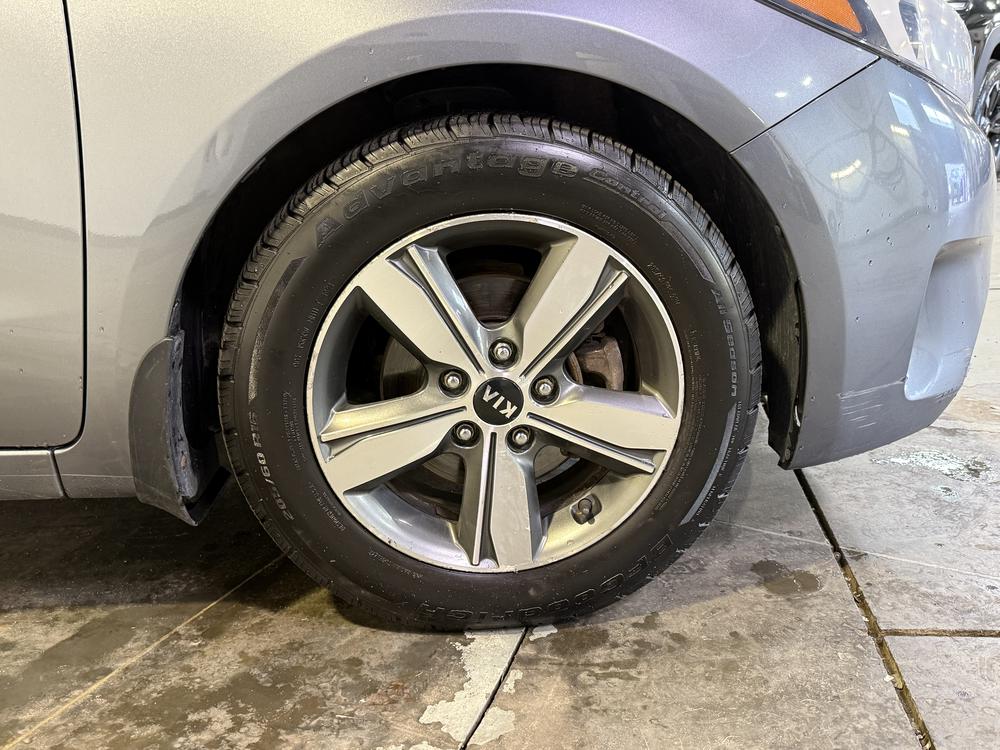 Kia Forte LX 2018 d&rsquo;occasion à vendre - 12