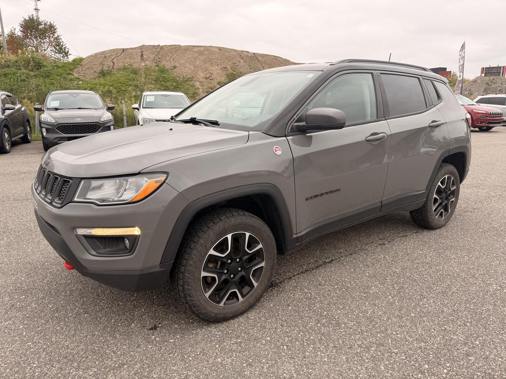 Jeep Compass 2020 Gris usage à vendre Jeep Compass 2020 Gris usage à vendre