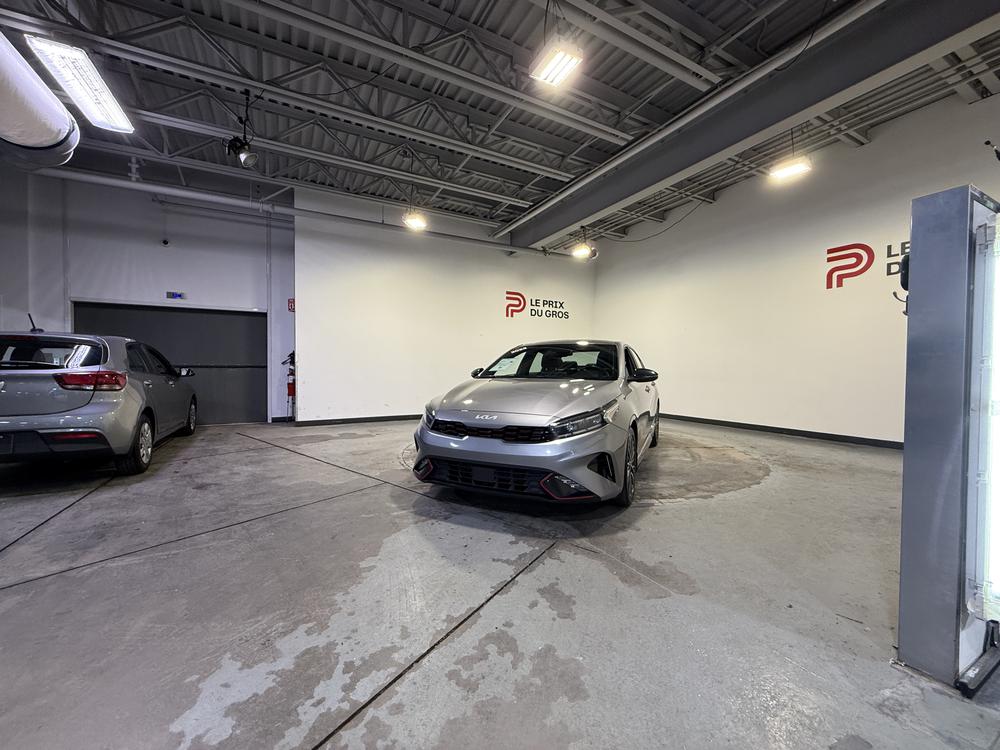 Kia Forte GT-LINE 2023 d&rsquo;occasion à vendre - 8