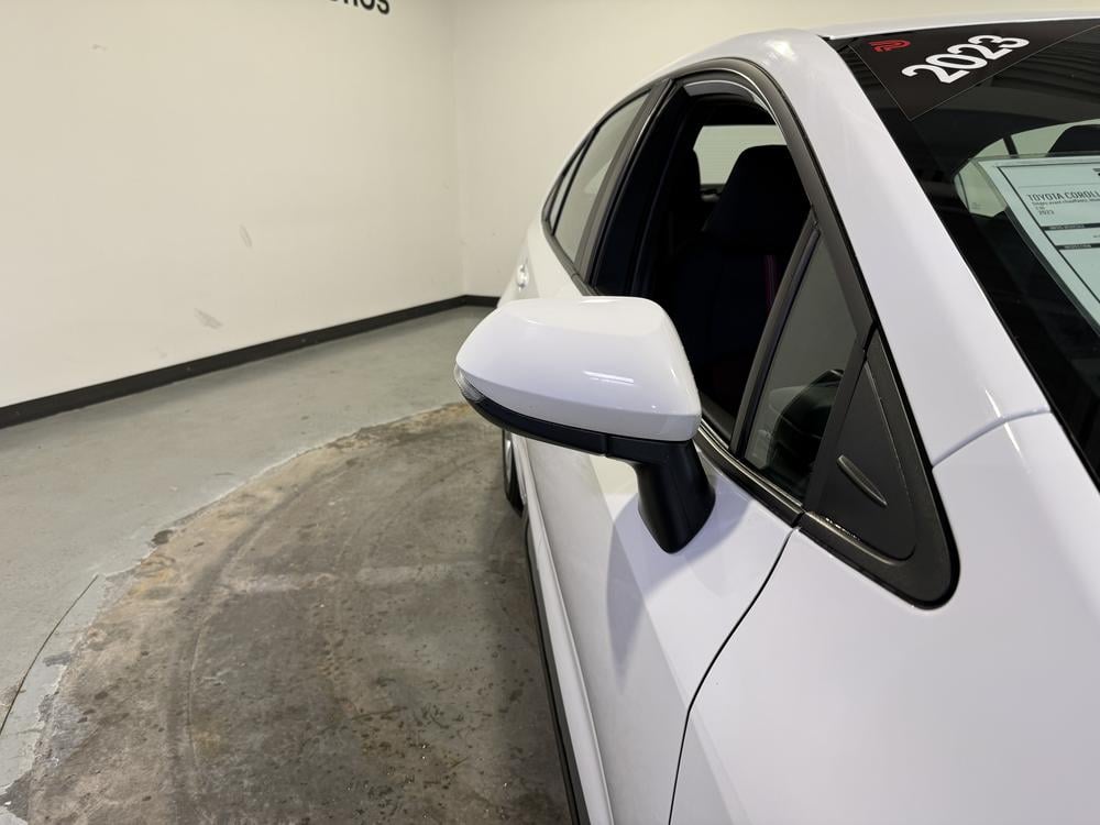 Toyota Corolla SE 2023 d&rsquo;occasion à vendre - 11
