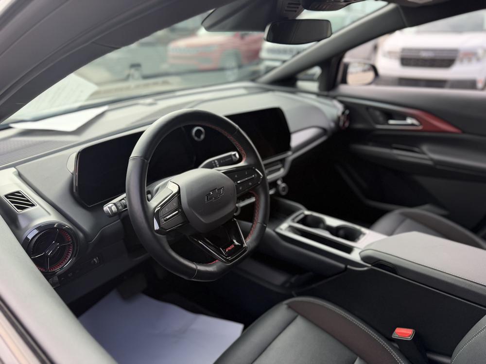 Chevrolet Equinox EV 2025 Noir usage à vendre Chevrolet Equinox EV 2025 Noir usage à vendre