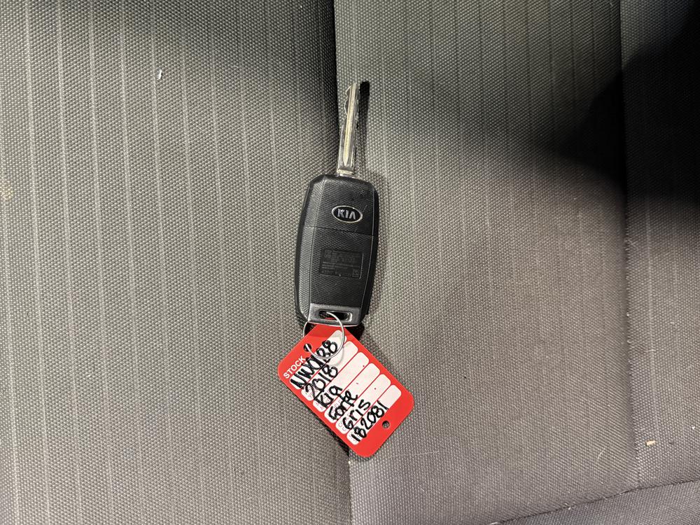 Kia Forte LX 2018 d&rsquo;occasion à vendre - 31