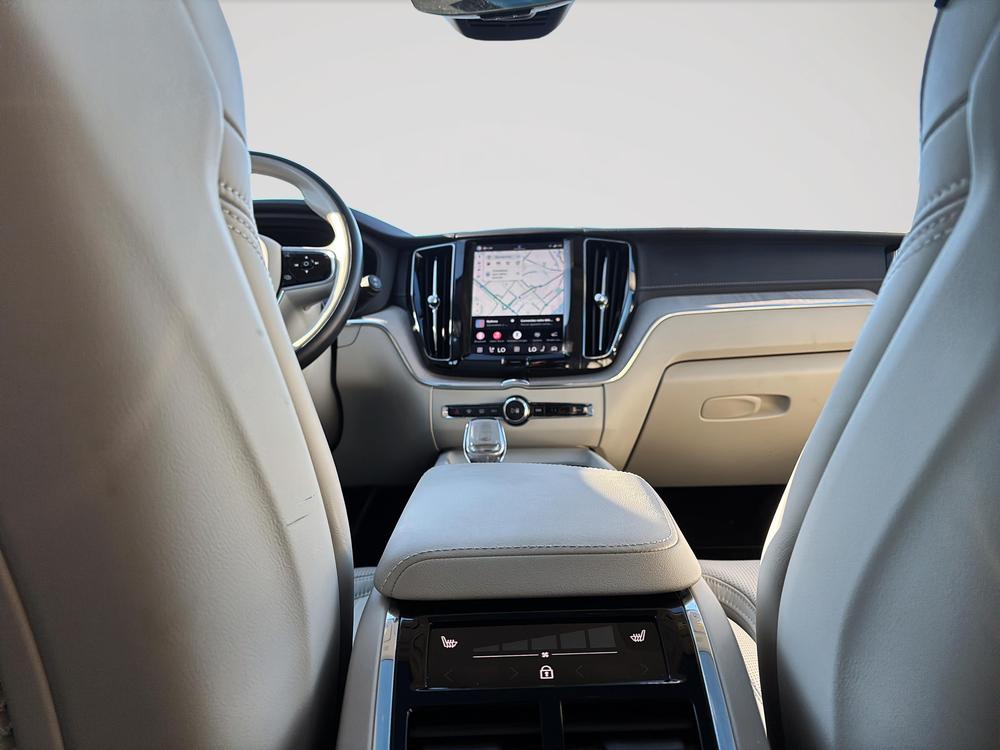 Volvo XC60 B6 INSCRIPTION AWD 2022 d&rsquo;occasion à vendre - 16