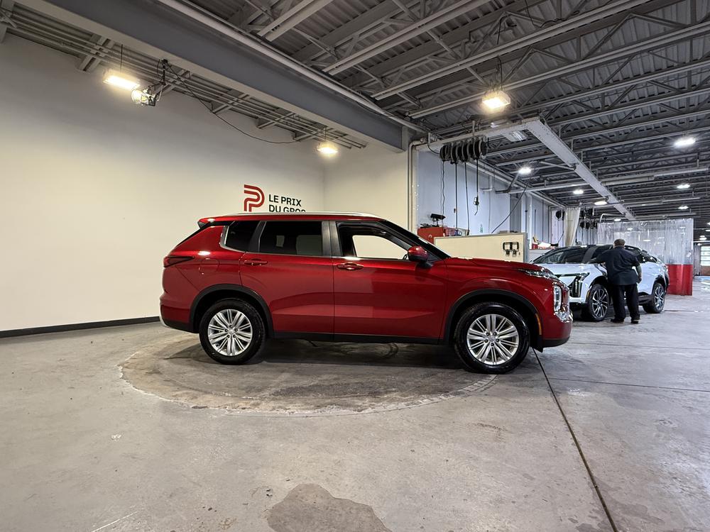 Mitsubishi Outlander SE 2024 d&rsquo;occasion à vendre - 2