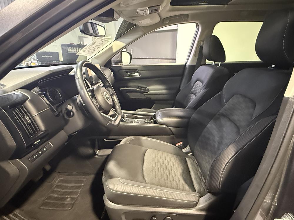 Nissan Pathfinder SV 2022 d&rsquo;occasion à vendre - 18