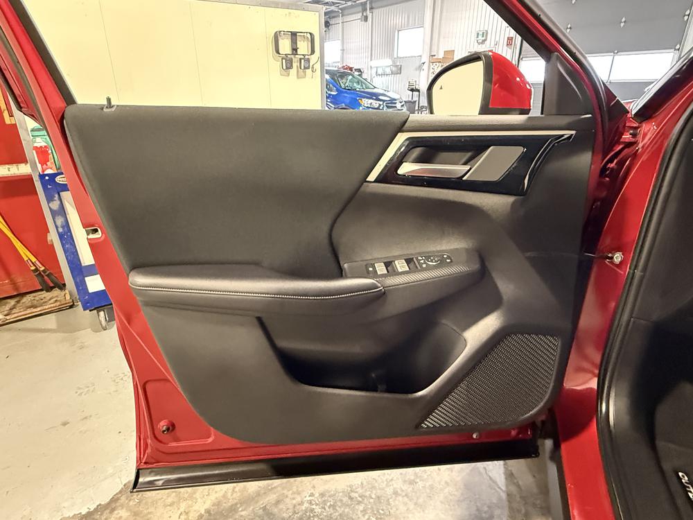 Mitsubishi Outlander SE 2024 d&rsquo;occasion à vendre - 14