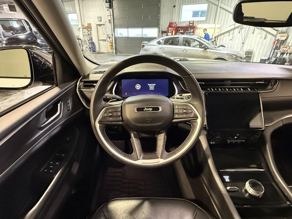 Jeep Grand Cherokee Limited 2023 d&rsquo;occasion à vendre - 19