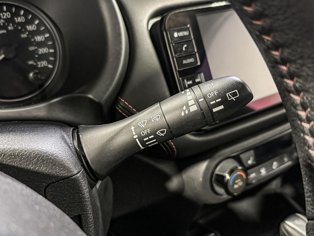 Nissan Kicks 2024 Noir usage à vendre Nissan Kicks 2024 Noir usage à vendre