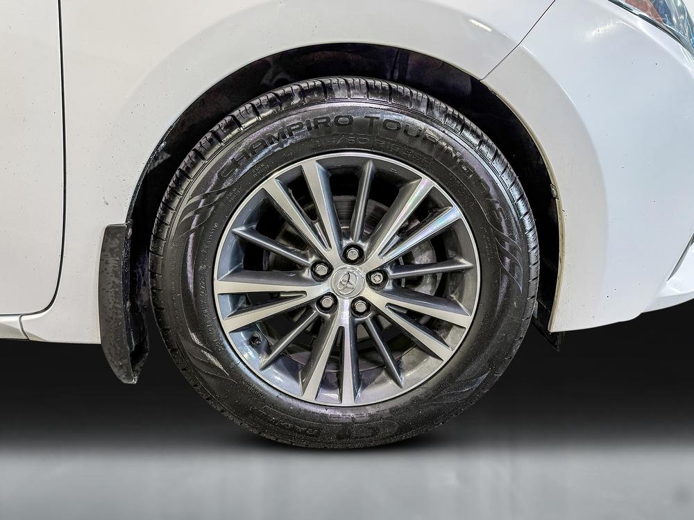 Toyota Corolla 2016 Gris usage à vendre Toyota Corolla 2016 Gris usage à vendre
