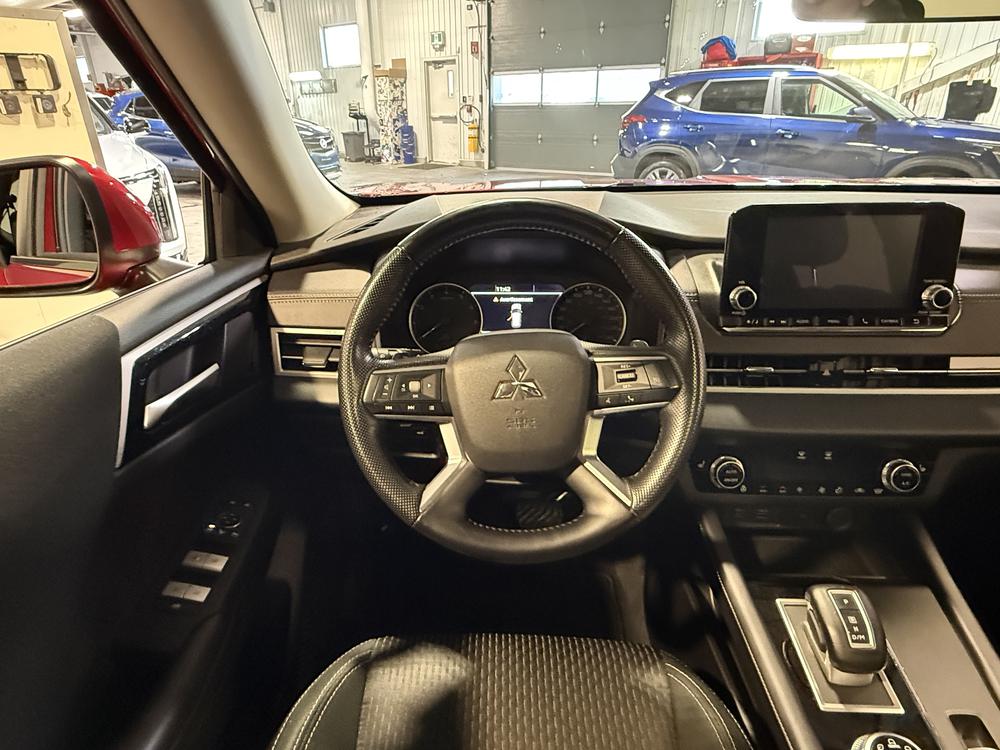 Mitsubishi Outlander SE 2024 d&rsquo;occasion à vendre - 18