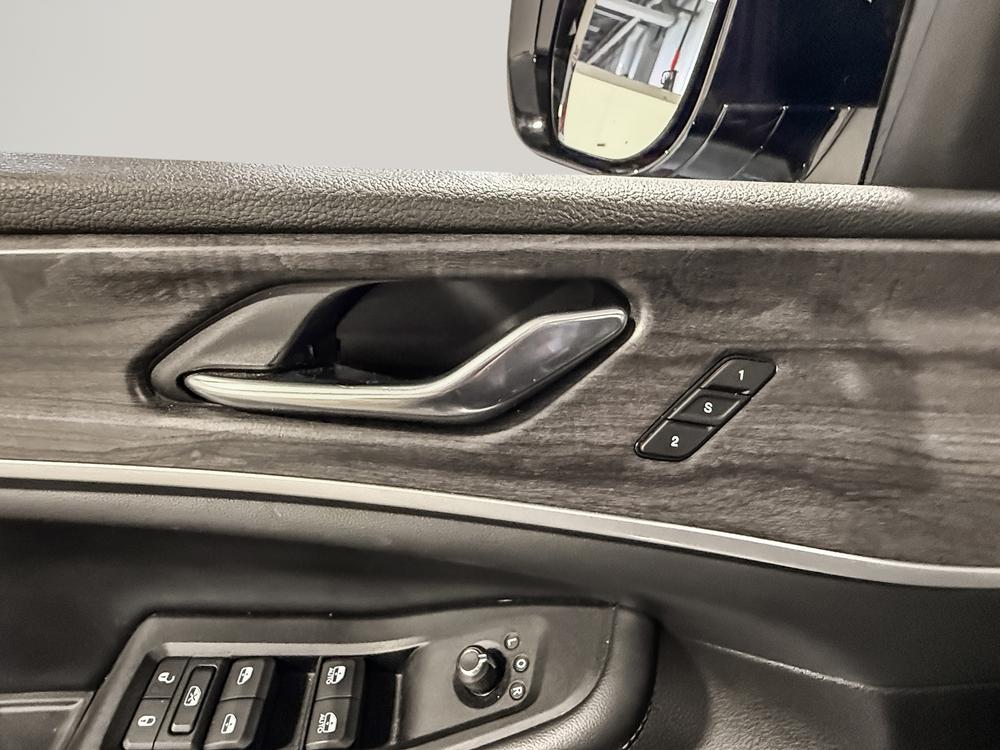 Jeep Grand Cherokee 2023 Blanc usage à vendre Jeep Grand Cherokee 2023 Blanc usage à vendre