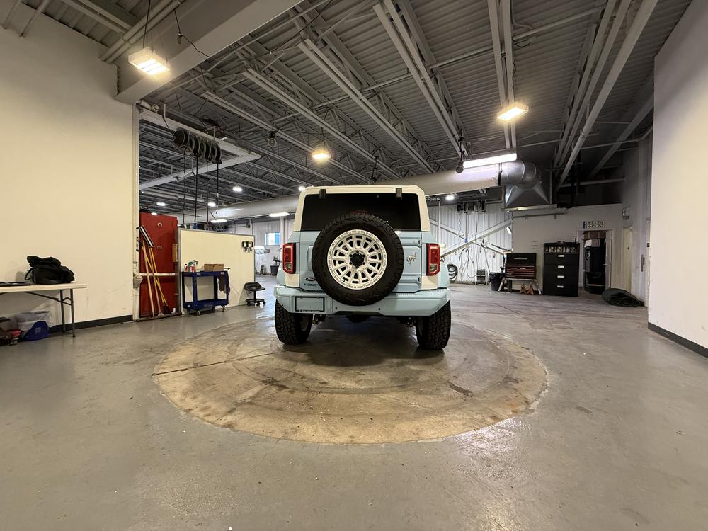 Ford Bronco HERITAGE 4X4 +MAGS 2025 d&rsquo;occasion à vendre - 4