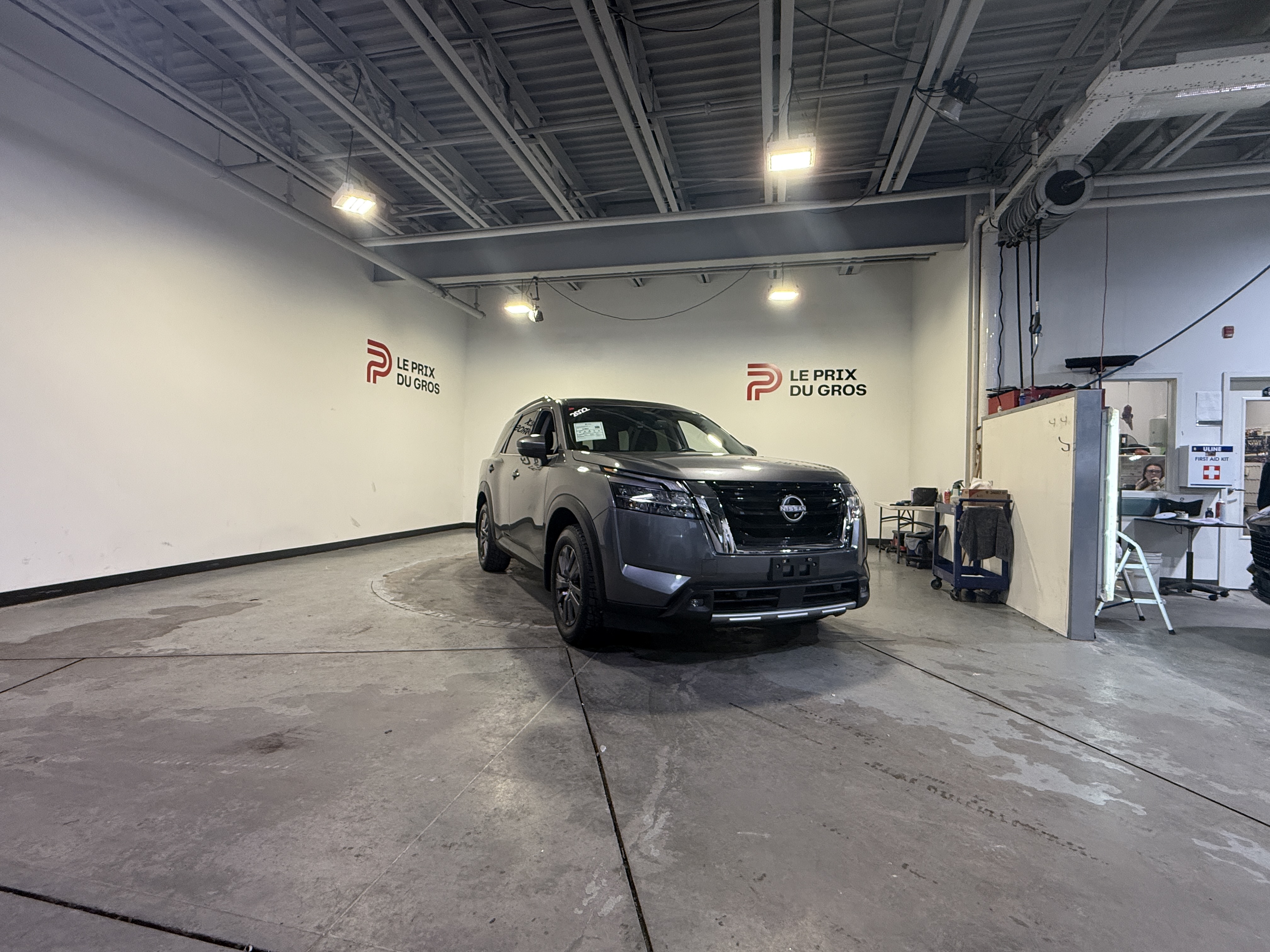 Gray 2022 Nissan Pathfinder SUV / Crossover All-Wheel Drive Automatic