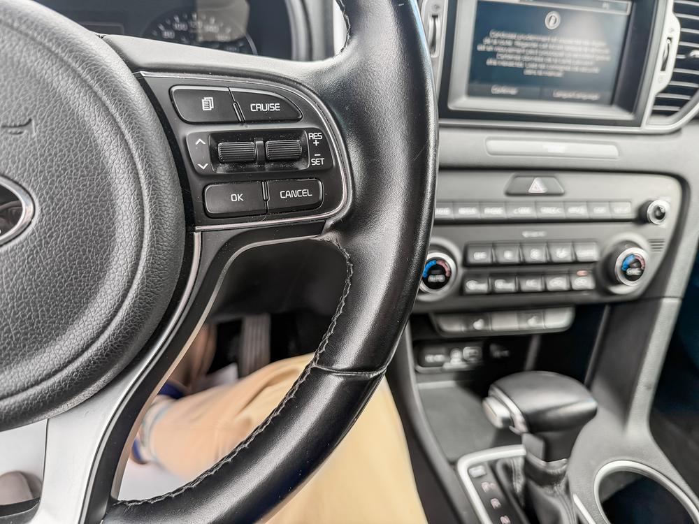 Kia Sportage 2017 Blanc usage à vendre Kia Sportage 2017 Blanc usage à vendre