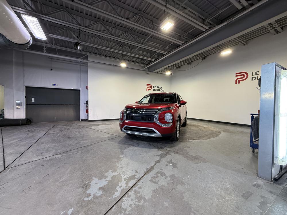 Mitsubishi Outlander SE 2024 d&rsquo;occasion à vendre - 8