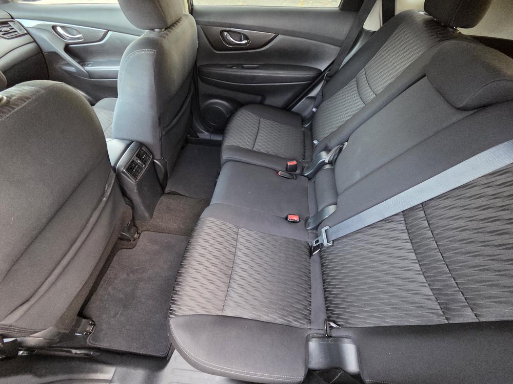 Nissan Rogue S 2019 d&rsquo;occasion à vendre - 21
